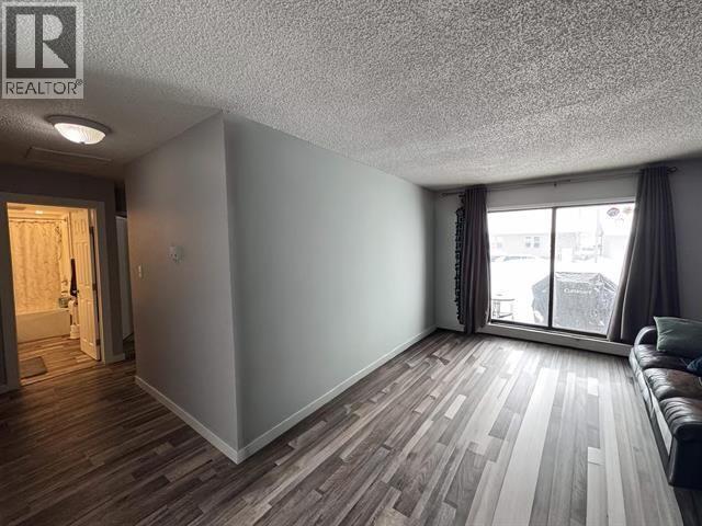 #105 10216 102 AVENUE - 8