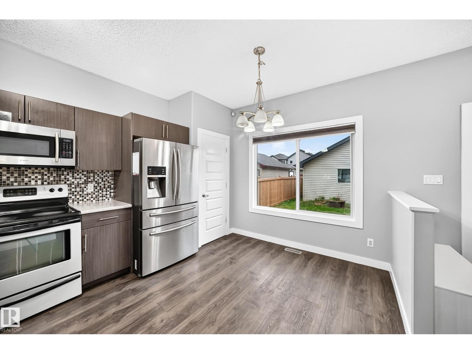 1470 33 ST NW - 9