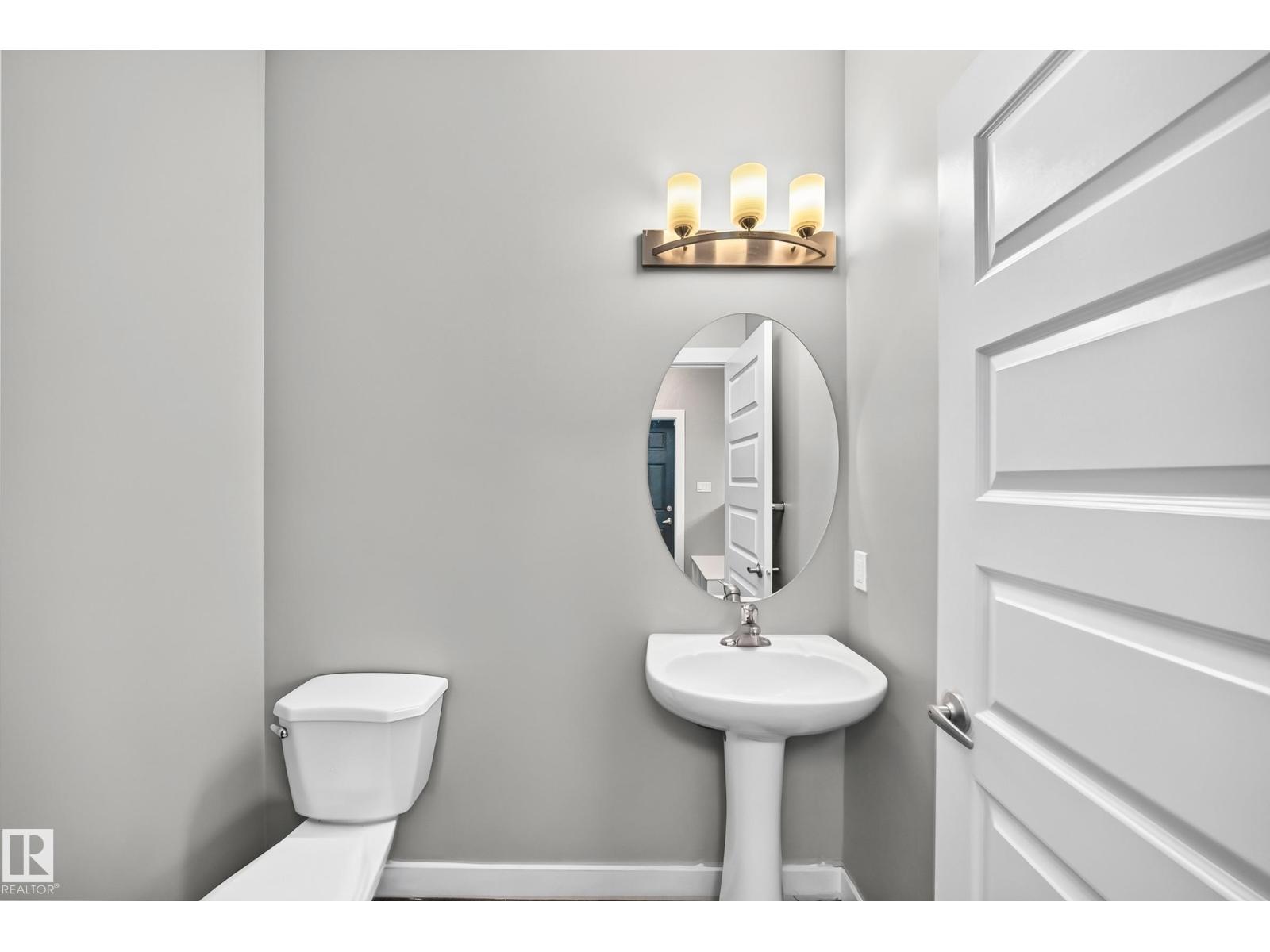 1470 33 ST NW - 18