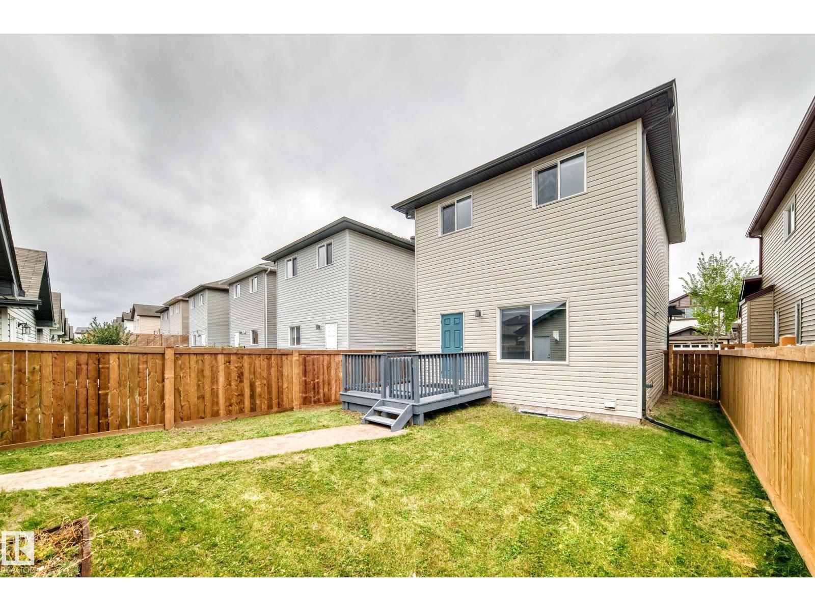 1470 33 ST NW - 51