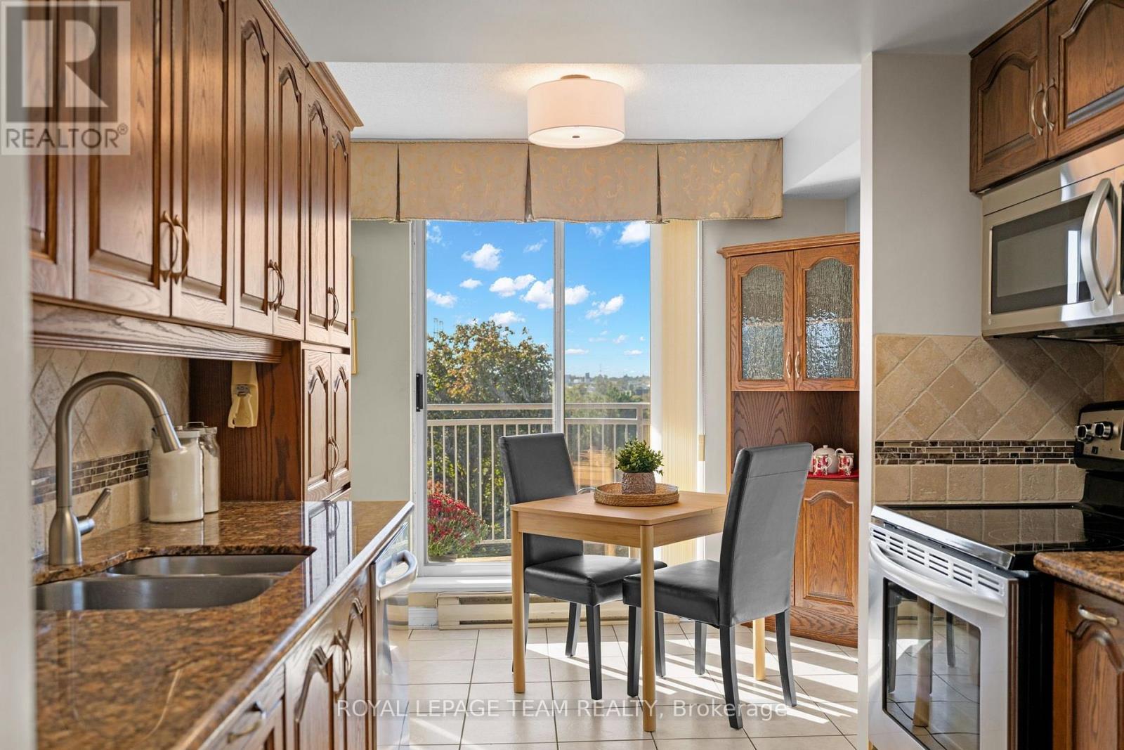 406 – 100 GRANT CARMAN DRIVE, Ottawa. Luxury613. By Peter Sagos - Image 20