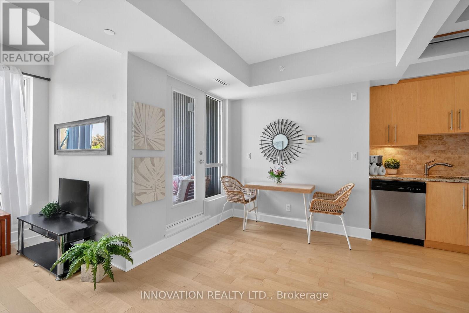 307 – 390 BOOTH STREET, Ottawa. Luxury613. By Peter Sagos - Image 23