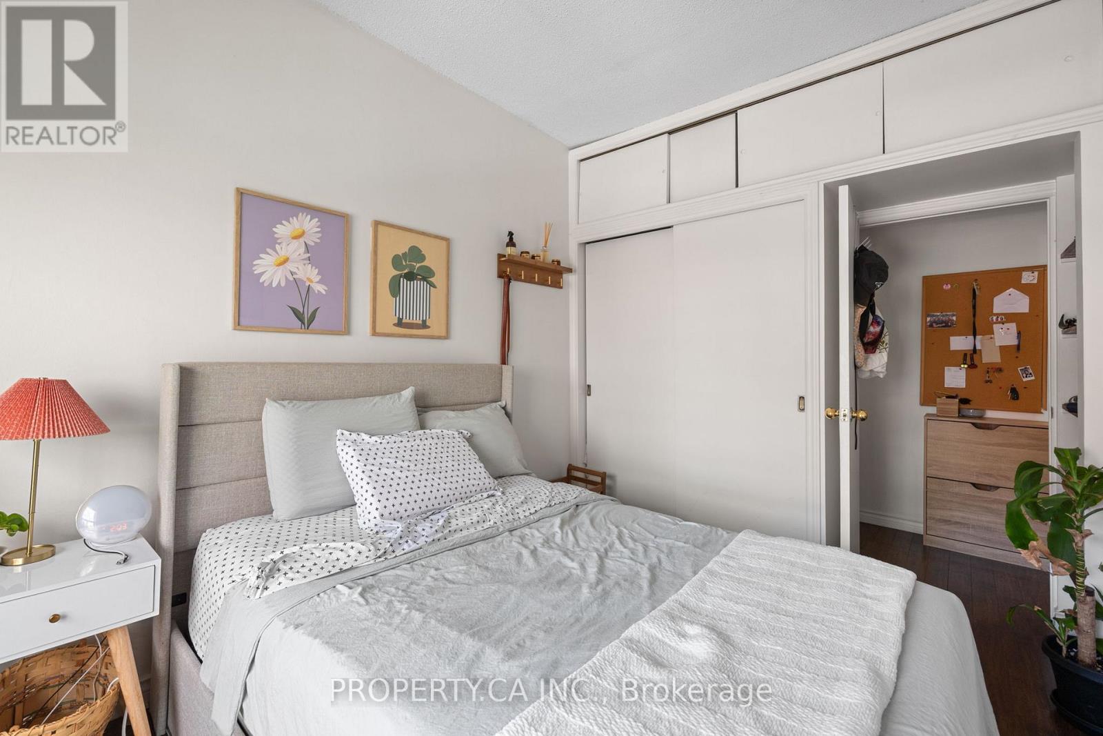 195 NIAGARA STREET - Image 19