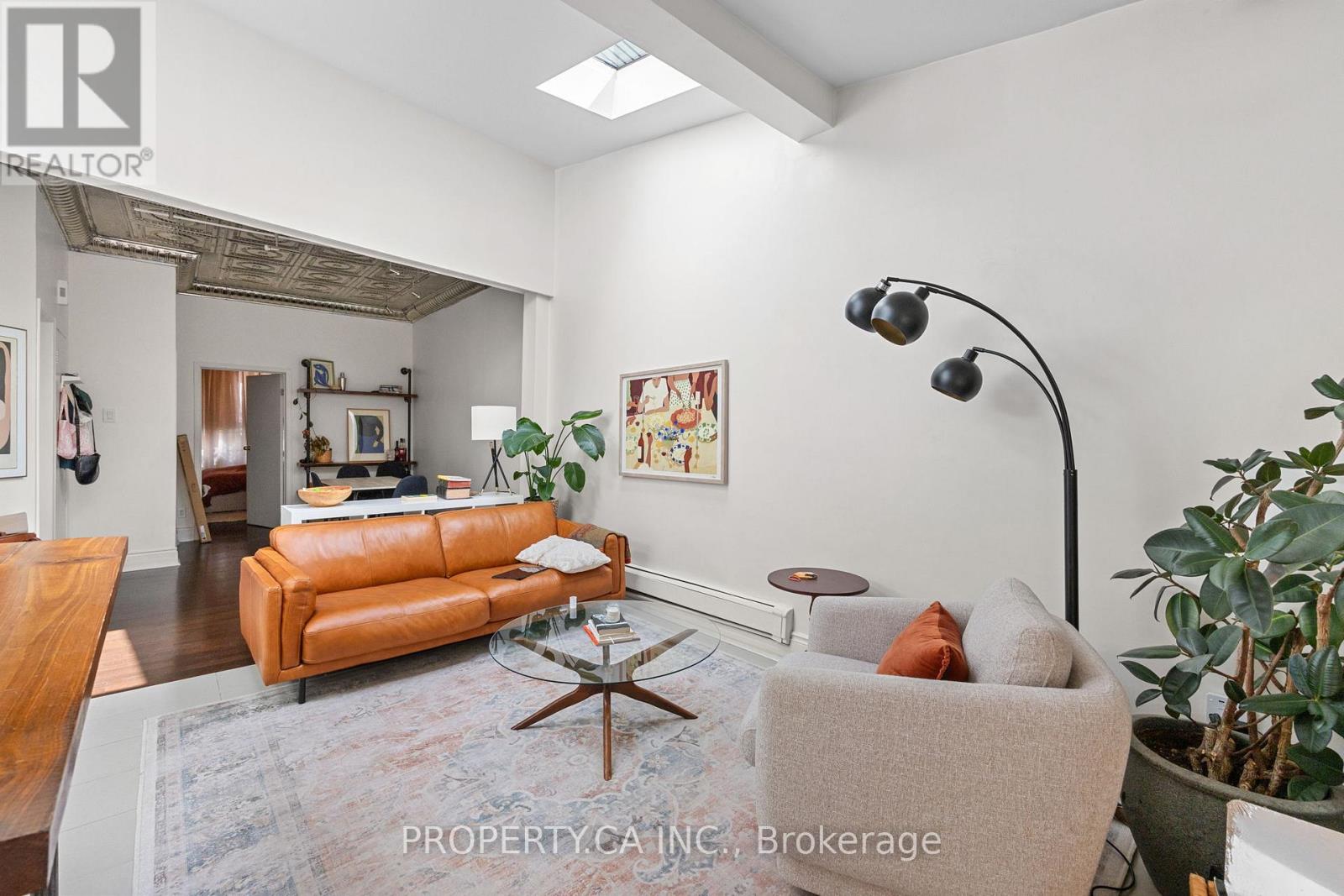 195 NIAGARA STREET - Image 4