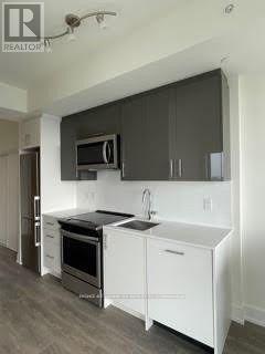 #2006 180 FAIRVIEW MALL DRIVE - Image 9
