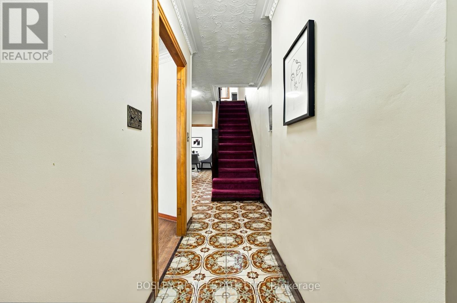 59 KINGS PARK BOULEVARD - Image 22
