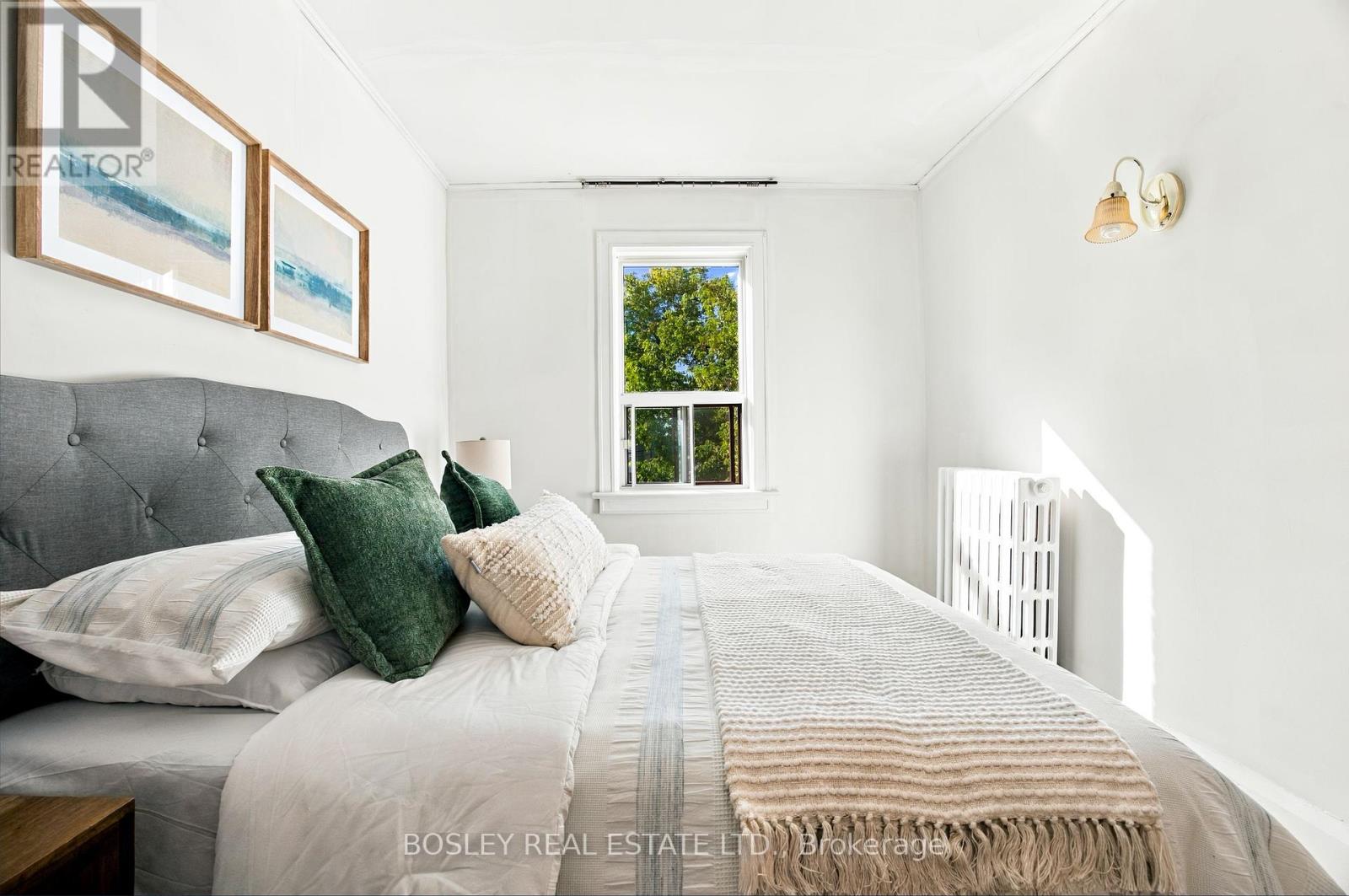59 KINGS PARK BOULEVARD - Image 26
