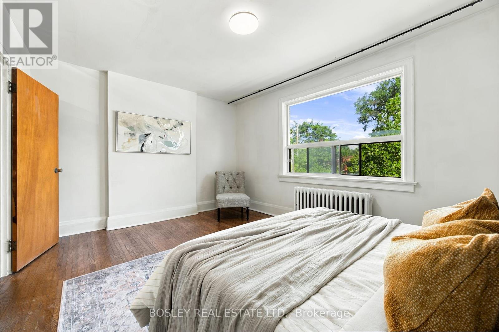 59 KINGS PARK BOULEVARD - 35