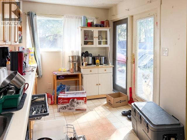 13 BASSWOOD STREET - 9