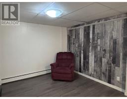 23 Diana Road thumbnail 18