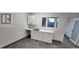 204a - 845 St Clair Avenue W, Toronto, ON M6C1C2 Photo 17