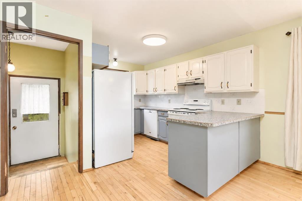 22 Blackstone Avenue - 17