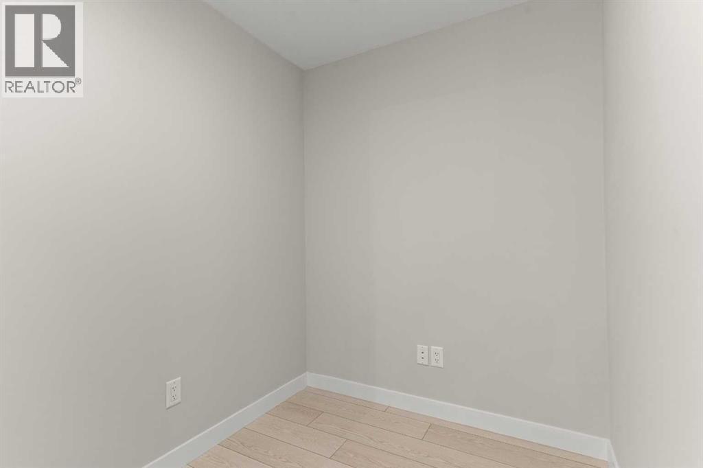 #2212 395 Skyview Parkway NE - 14