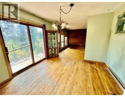 3332 Lakeview Heights Drive, Sorrento, BC V0E2W1 Photo 17