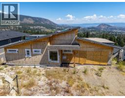 Full ensuite bathroom - 3563 Goldie Way, West Kelowna, BC V4T1A3 Photo 10