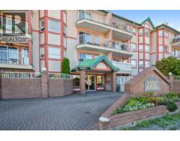 440 22661 Lougheed Highway, Maple Ridge, BC V2X2V4 Photo 17