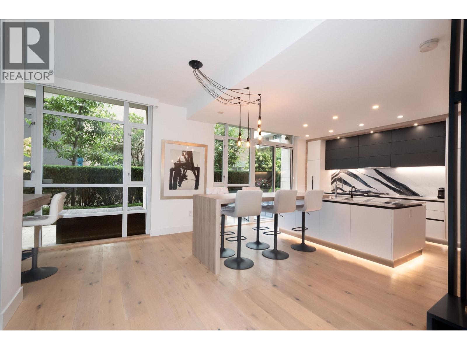 180 ATHLETES WAY, Vancouver — photo 8