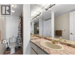 1402 1995 Beach Avenue, Vancouver, BC V6G2Y3 Photo 19