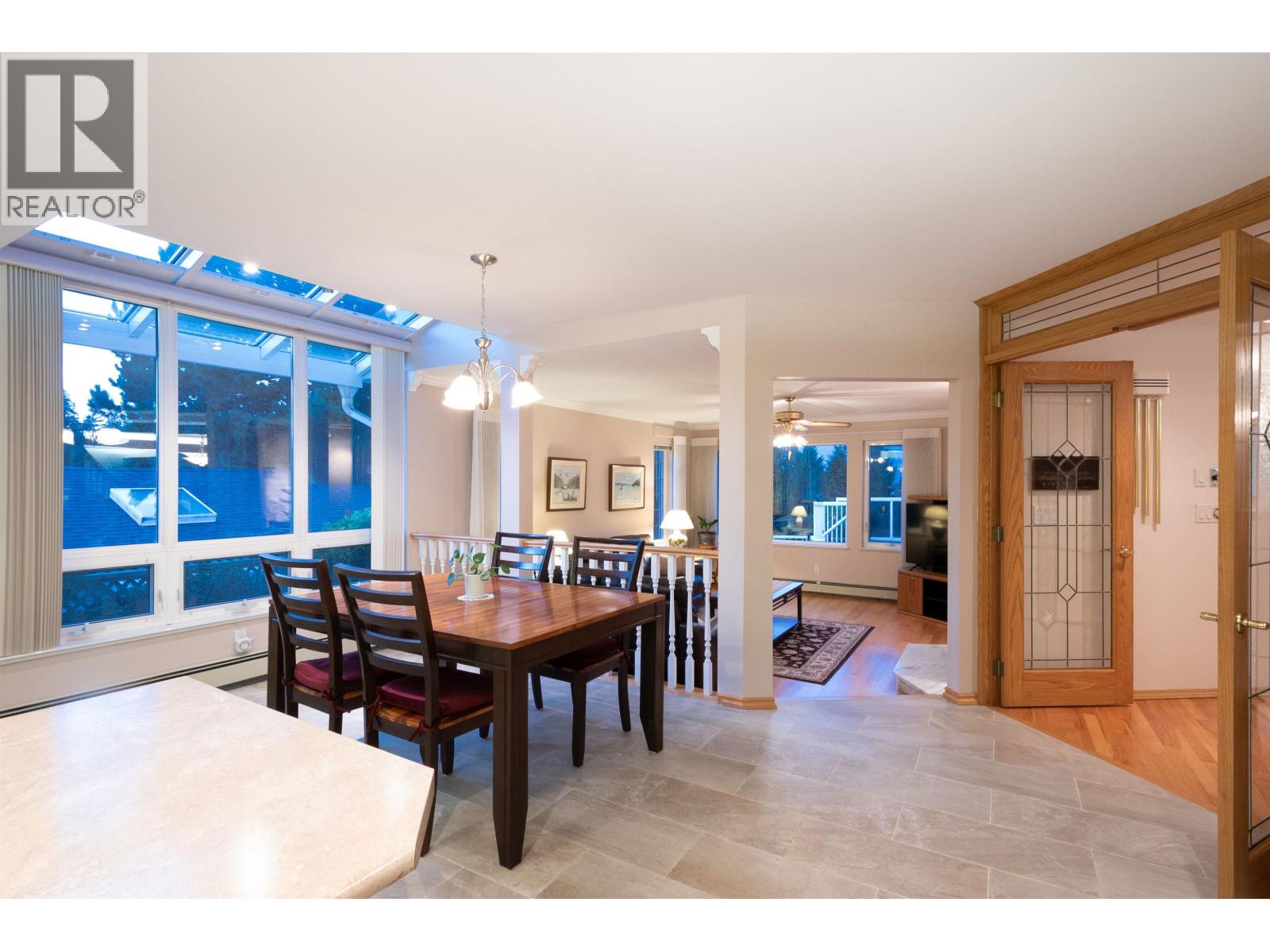 6440 ROSEBERY AVENUE, West Vancouver