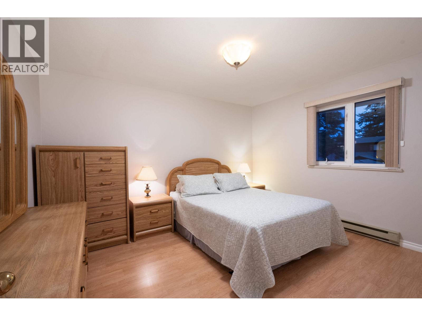 6440 ROSEBERY AVENUE, West Vancouver