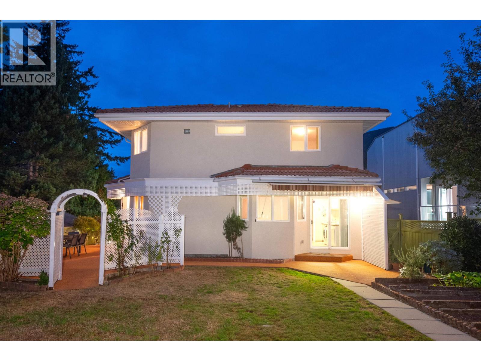 6440 ROSEBERY AVENUE, West Vancouver