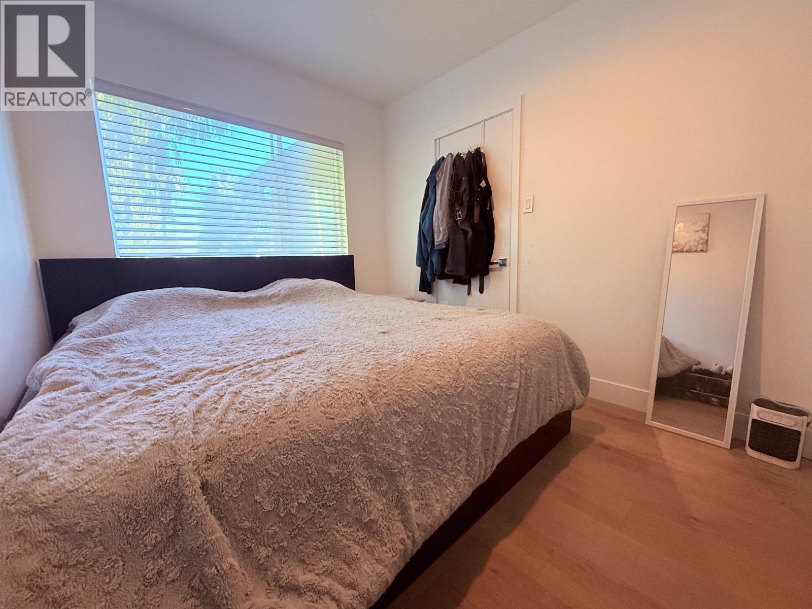 732 E 13TH STREET, North Vancouver — photo 8