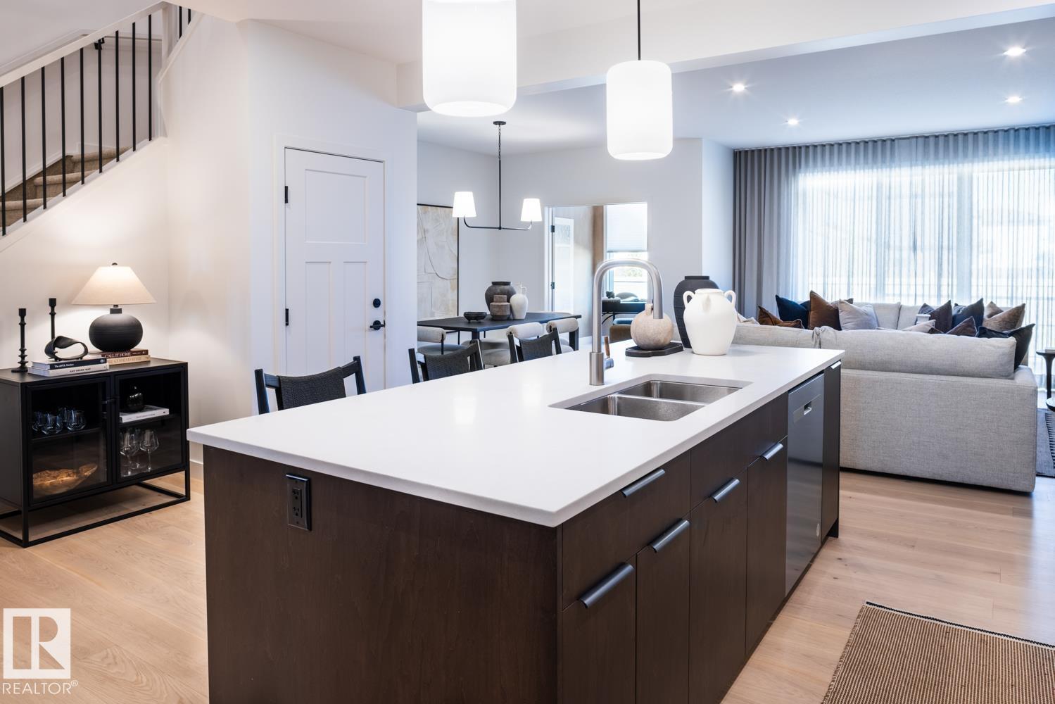 3416 126 ST SW - 6