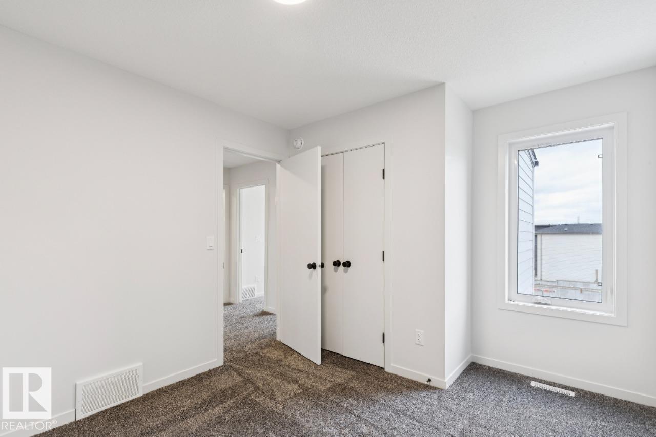 419 31 ST SW - 26