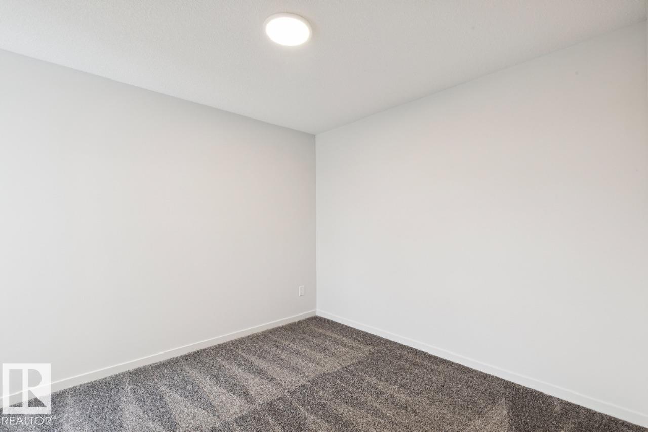 419 31 ST SW - 27