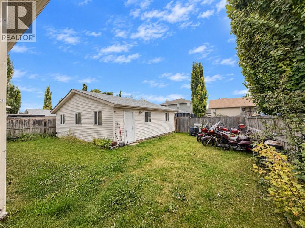 Listing photo – 197 Lancaster Drive, Red Deer