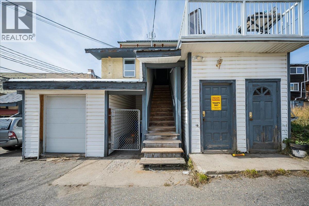 #7 2044 Washington Street - 18