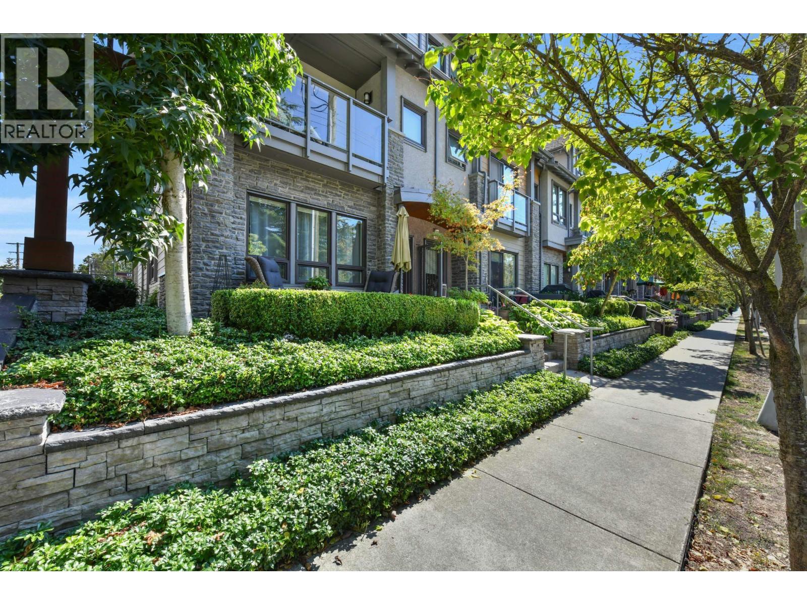 207 1738 55A STREET, Delta
