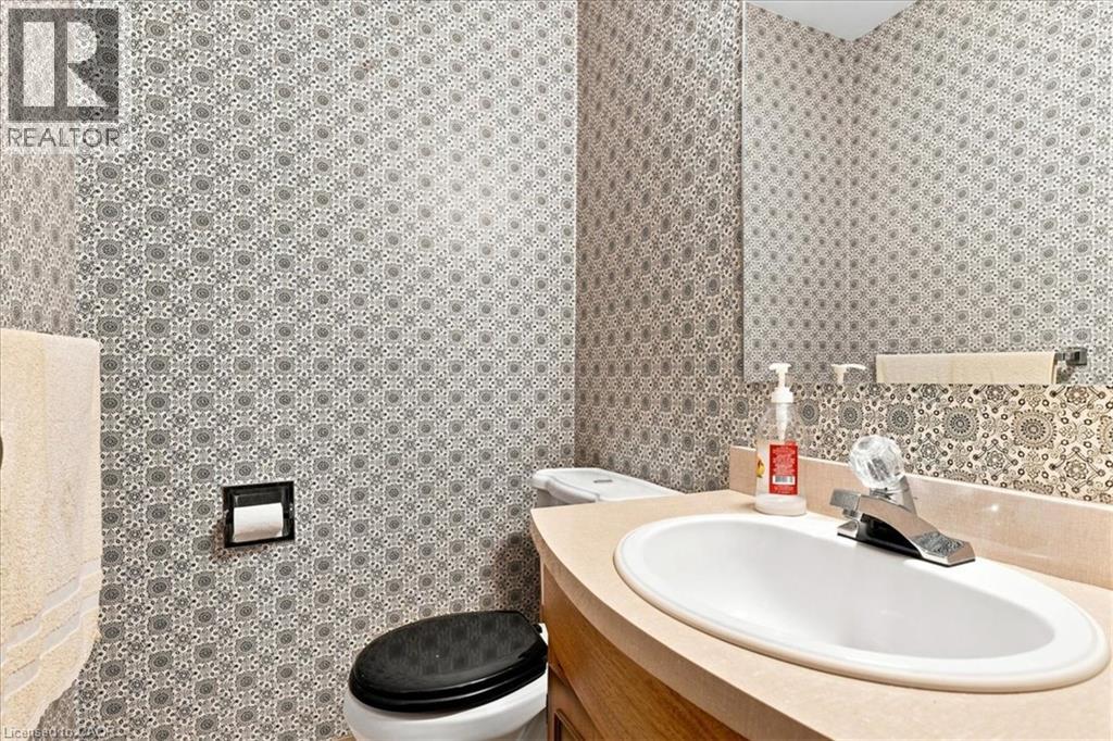 395 MOSSOM Place - Image 22