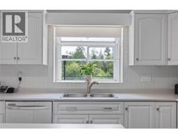 Bedroom - 2620 Ross Rd, Nanoose Bay, BC V9P9A6 Photo 7