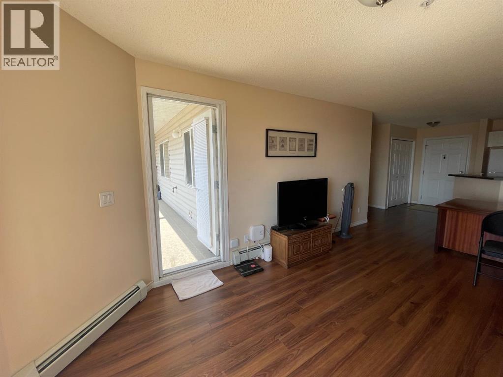 #1204 950 Arbour Lake Road NW - Image 12