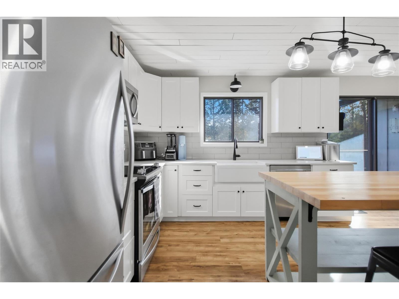 222 GOWAN Drive - Image 12