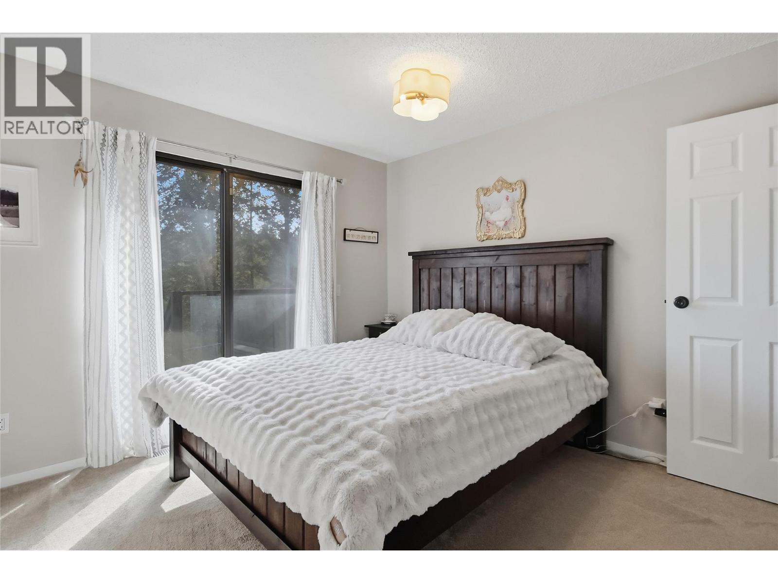 222 GOWAN Drive - 25