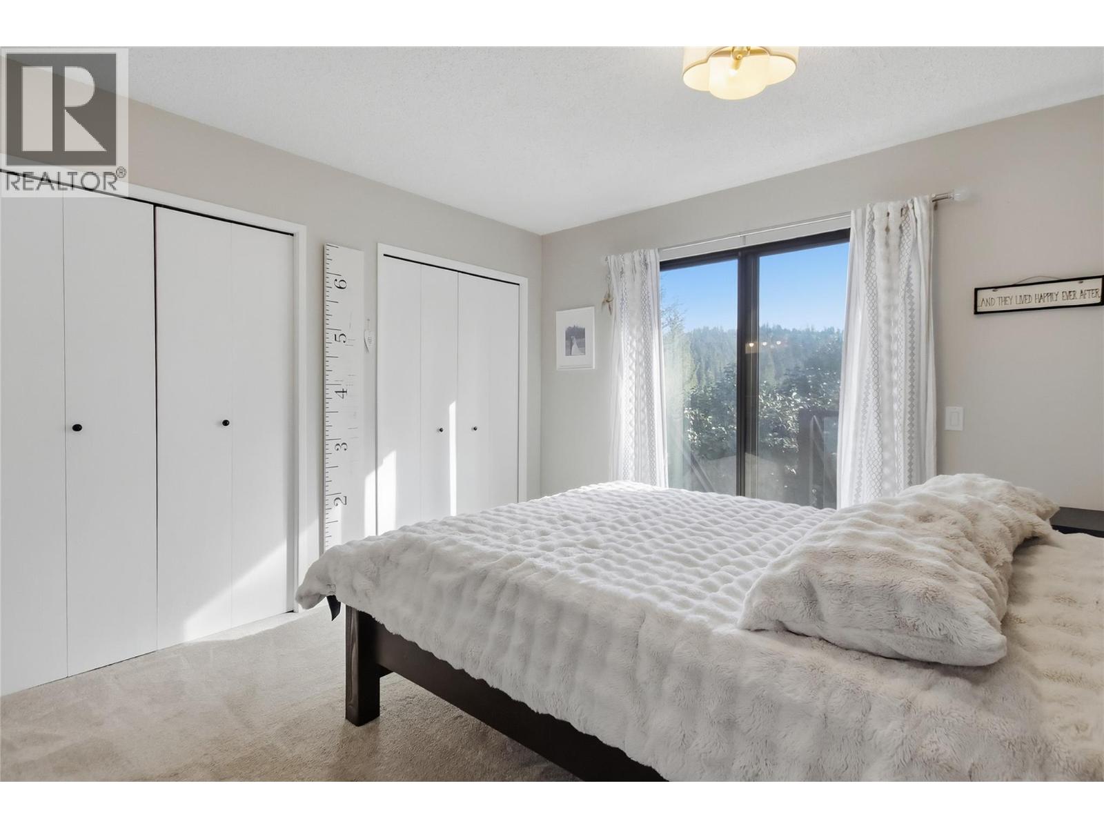 222 GOWAN Drive - 28