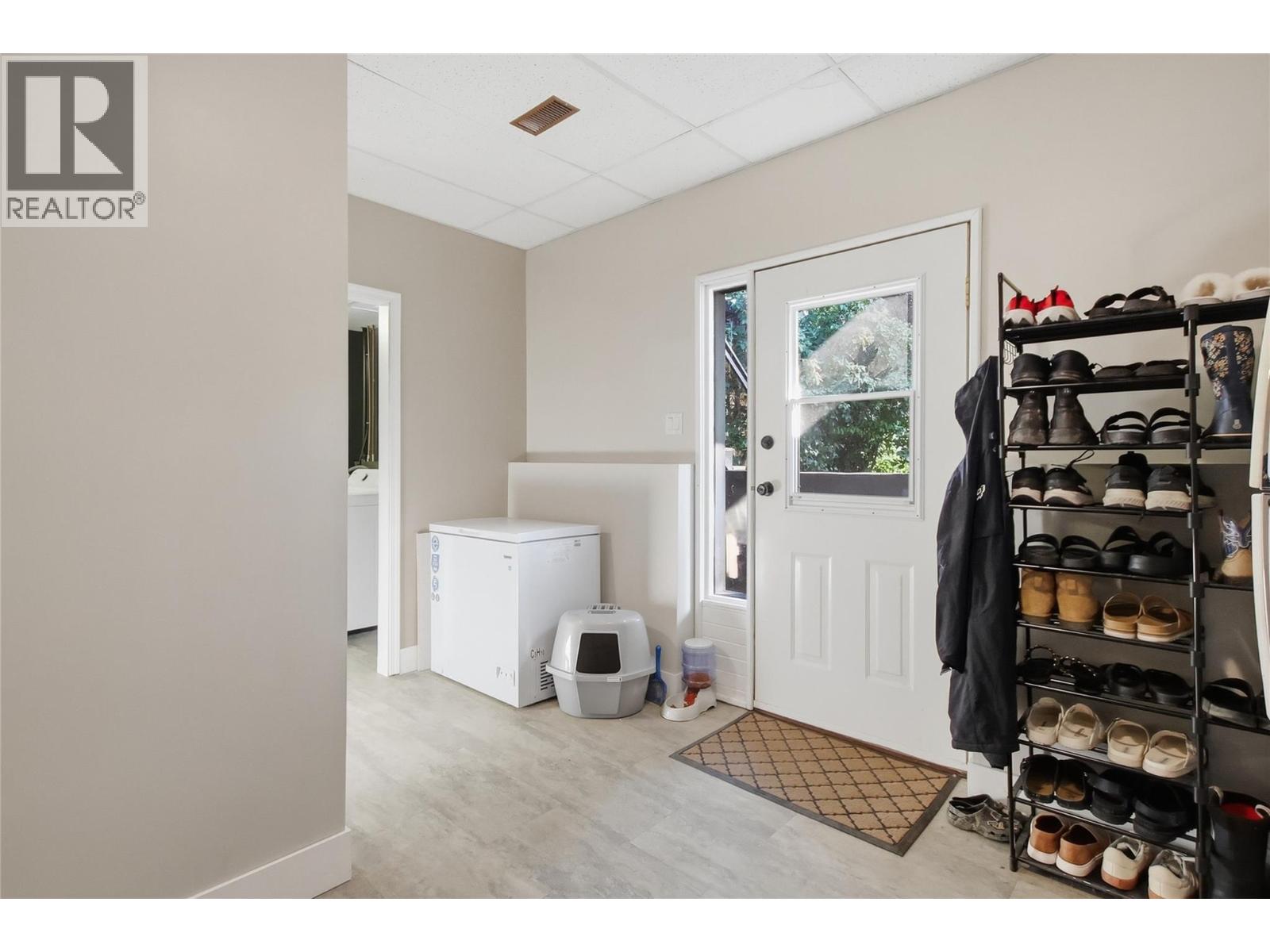 222 GOWAN Drive - Image 35