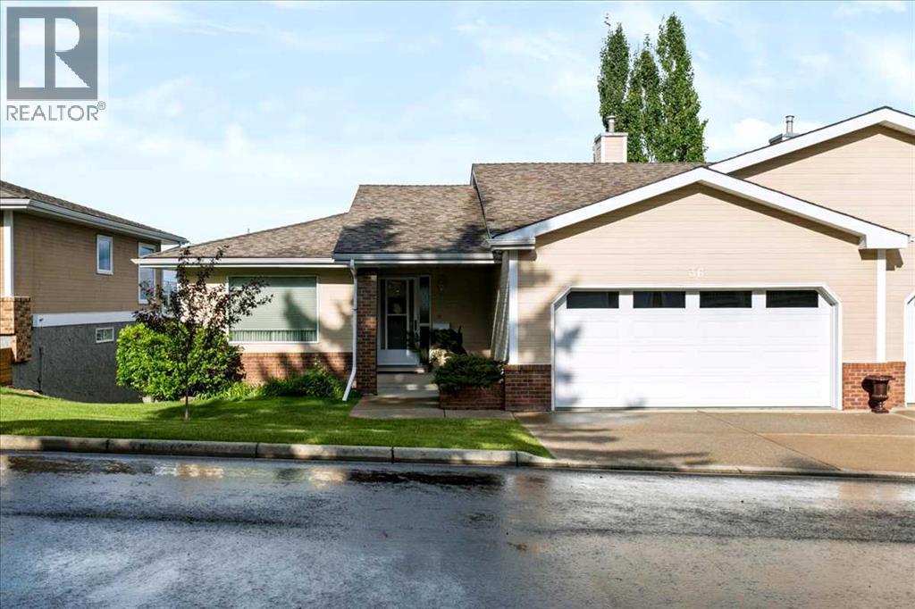 36, 140 Strathaven Circle SW, Strathcona Park, Calgary photo 2