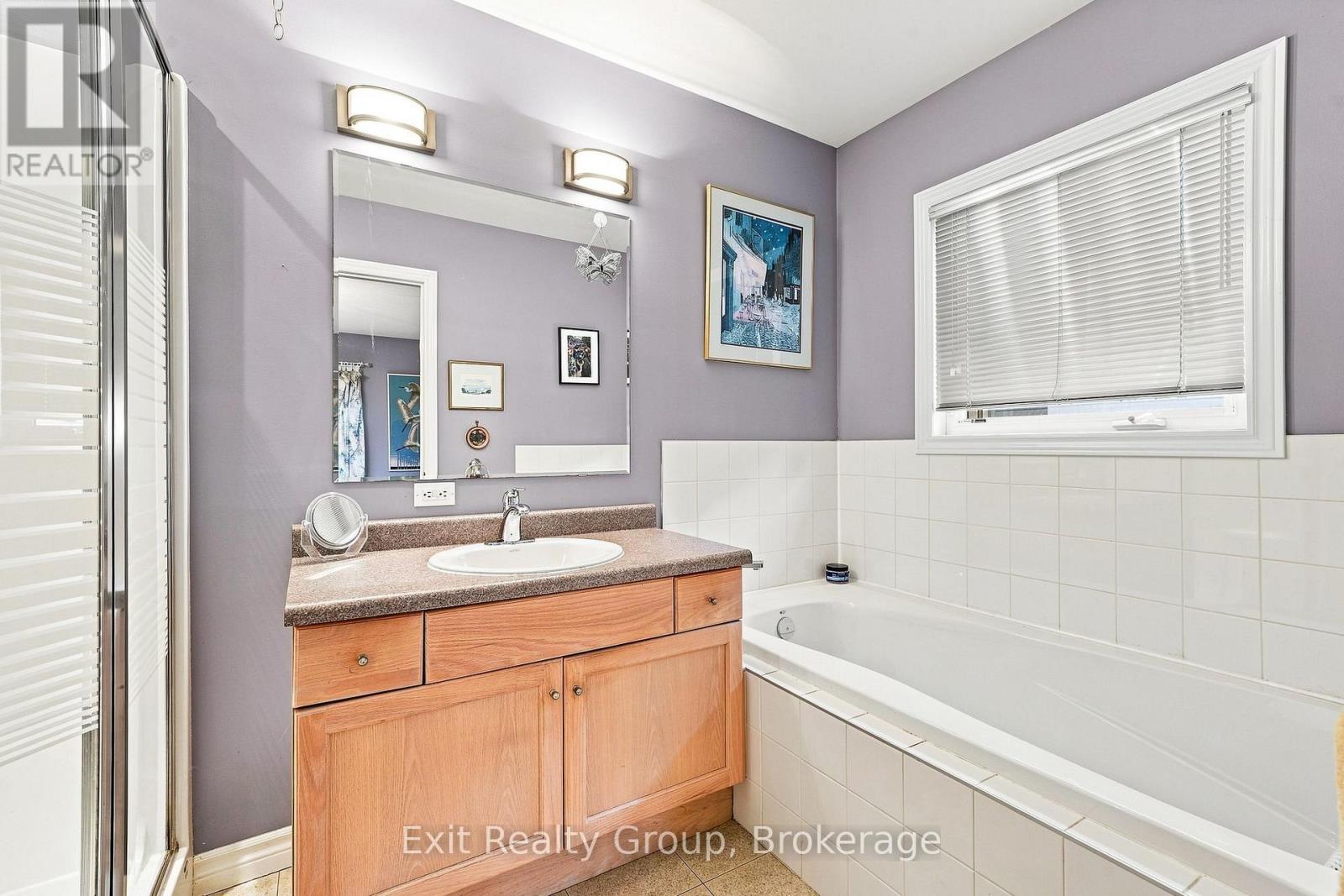 26 ALETHA DRIVE - 28