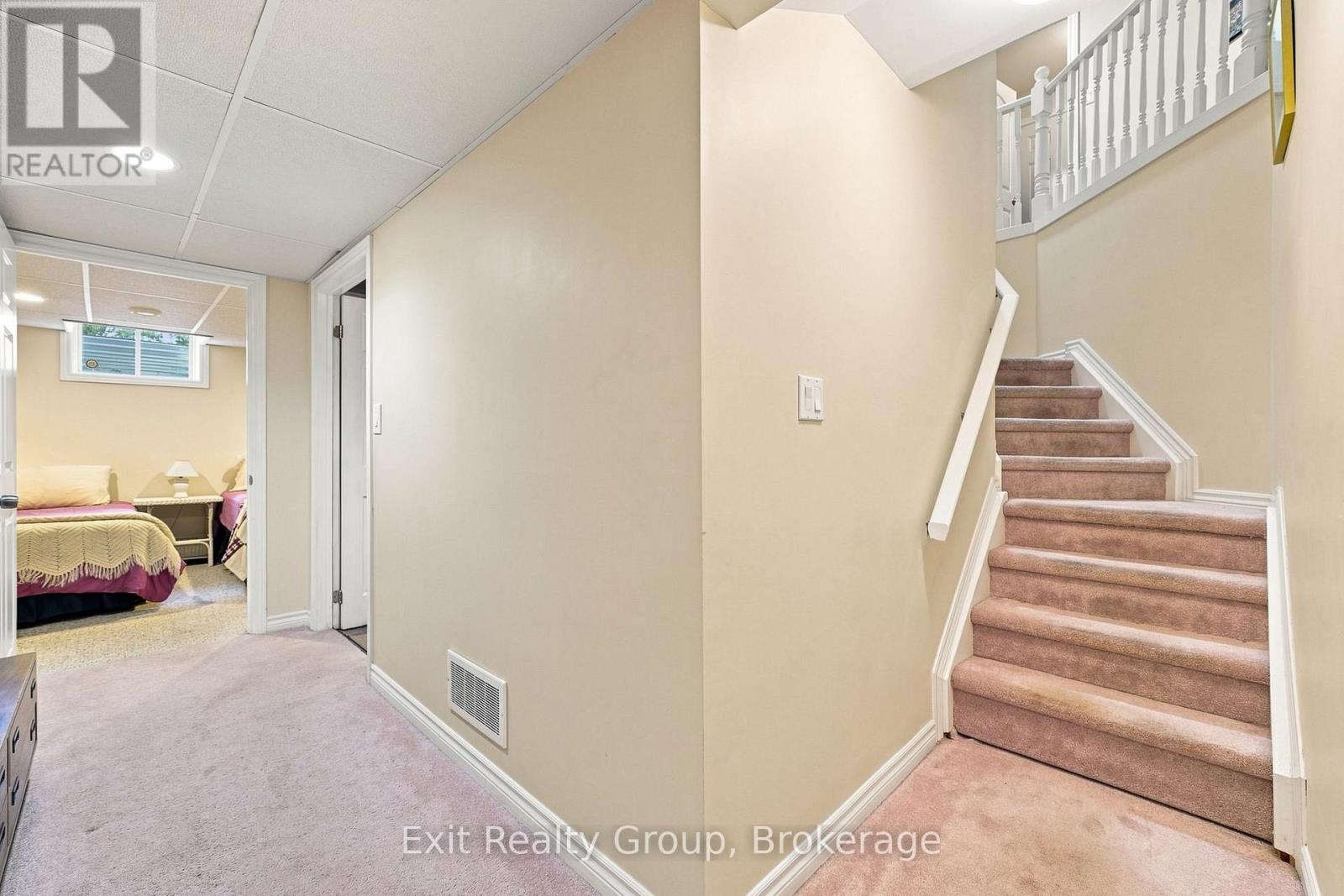 26 ALETHA DRIVE - 30