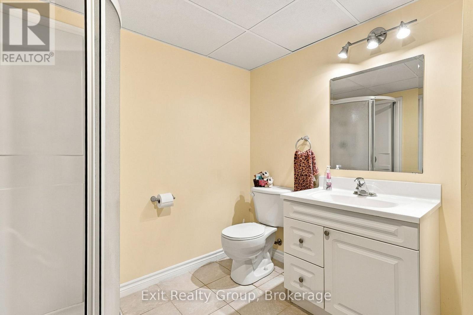 26 ALETHA DRIVE - 35