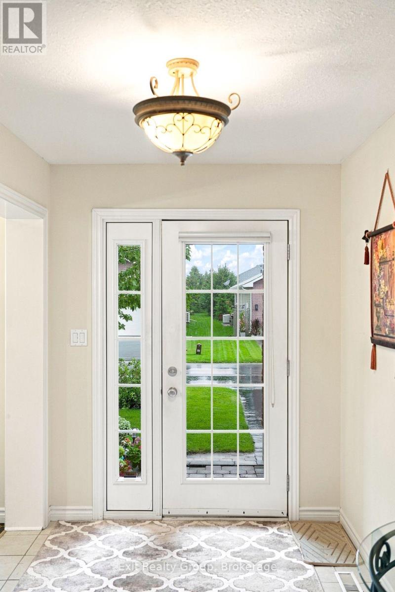 26 ALETHA DRIVE, Prince Edward County (Wellington Ward) — photo 7
