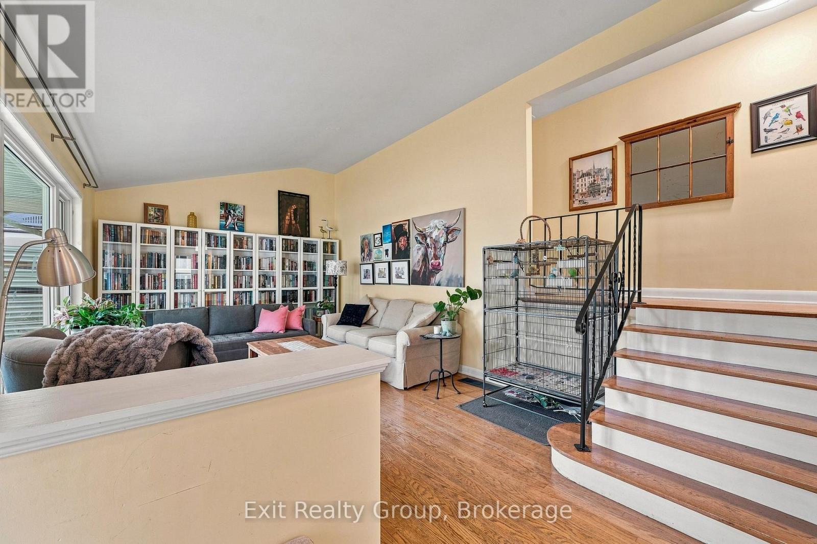 50 LAMBERT DRIVE, Belleville (Belleville Ward) — photo 6