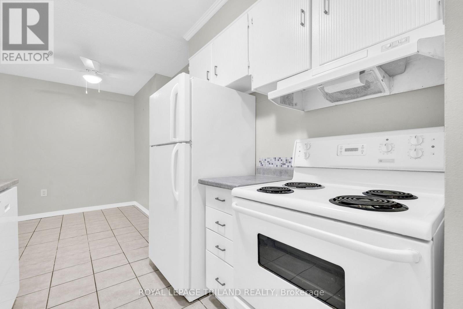 306 - 955 GRAND AVENUE W, Chatham-Kent — photo 9
