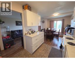 Living room - 4911/4913 56 Avenue, Pouce Coupe, BC V0C2C0 Photo 7