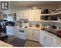 Kitchen - 4911/4913 56 Avenue, Pouce Coupe, BC V0C2C0 Photo 9