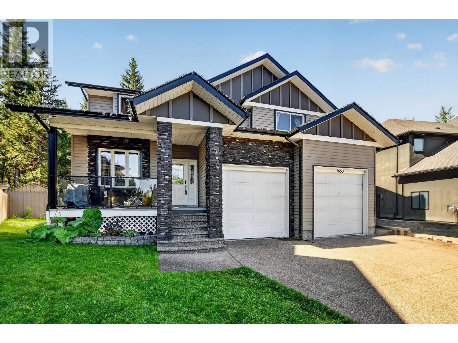 7653 LOEDEL CRESCENT - 1