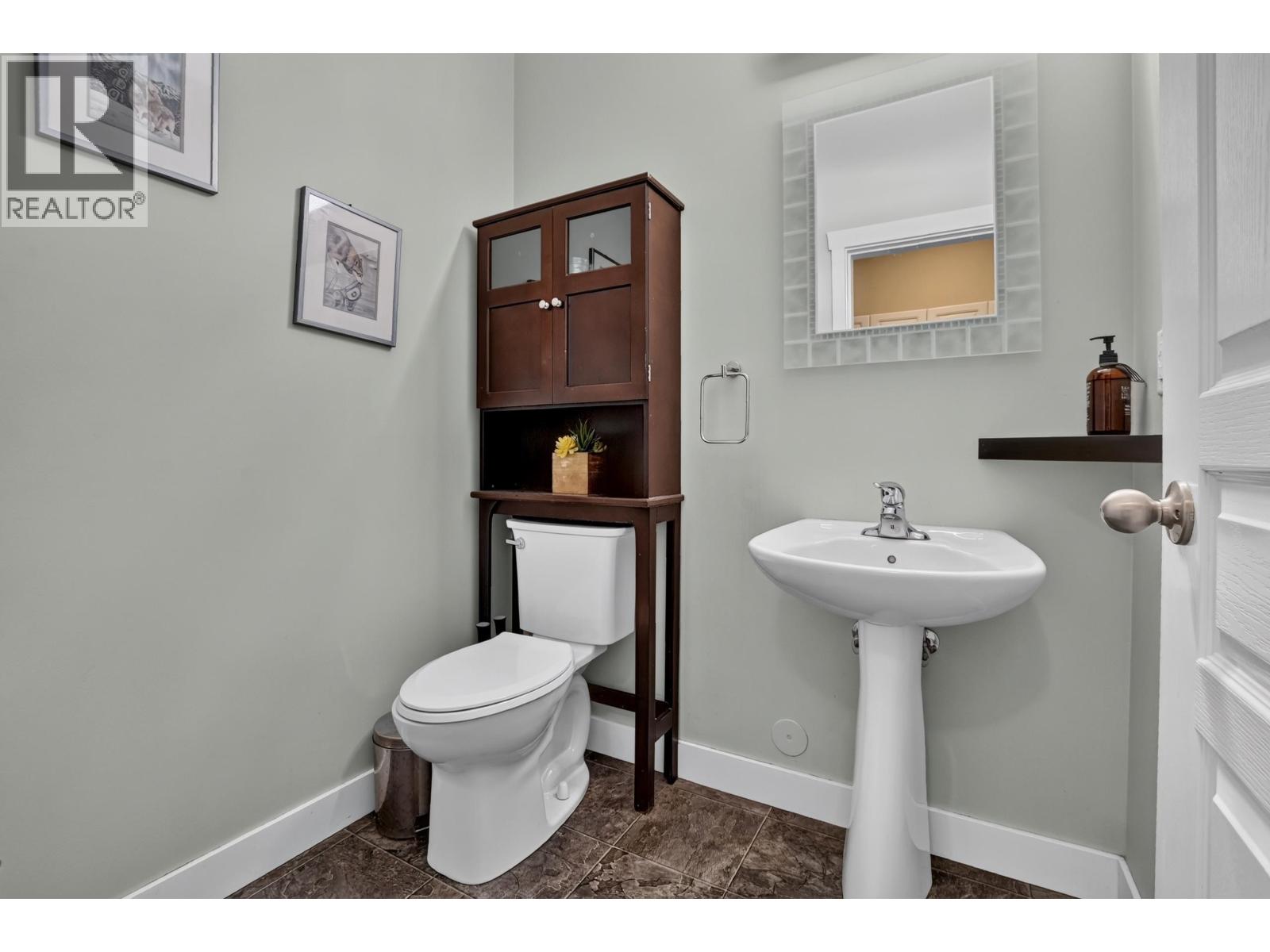 7653 LOEDEL CRESCENT - 20